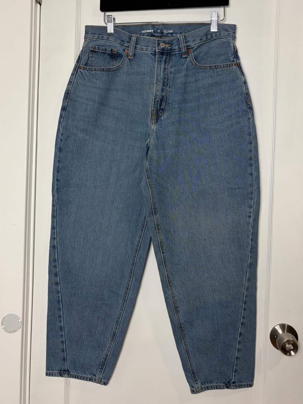 Old Navy Extra High Rise Balloon wide leg Jeans - Picture 12 of 16